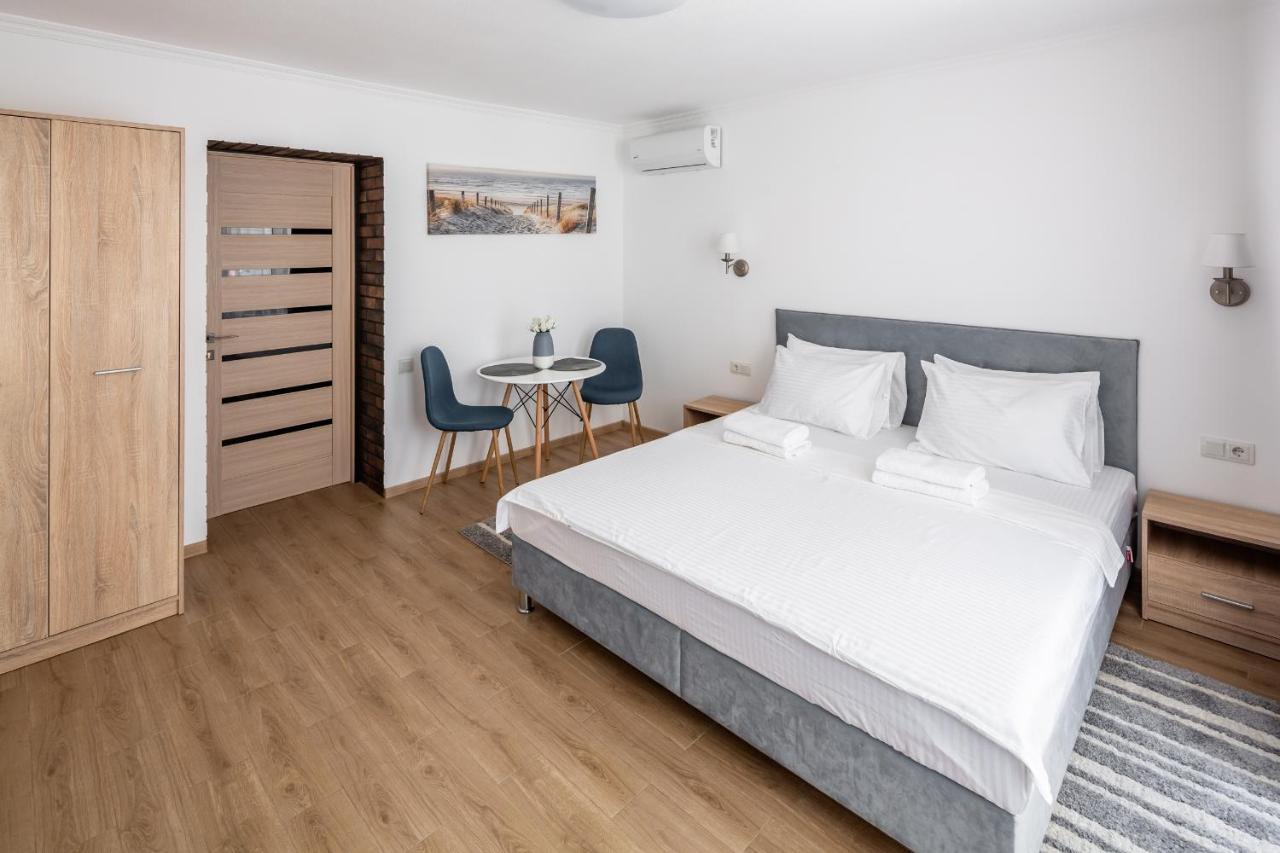 Alfa Apartments Staroevrejska 18 Lviv Eksteriør billede